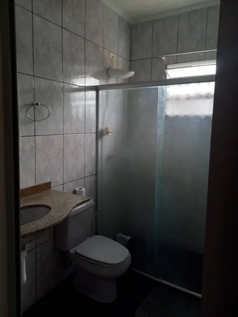 Sobrado com 3 quartos à venda, 200m2 em Jardim Regina, São Paulo - SP - imagem 8 Foto 8 de Sobrado com 3 quartos à venda, 200m2 em Jardim Regina, São Paulo - SP