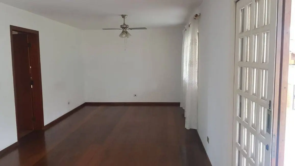 Foto 5 de Casa com 4 quartos à venda, 252m2 em Alphaville, Santana De Parnaiba - SP