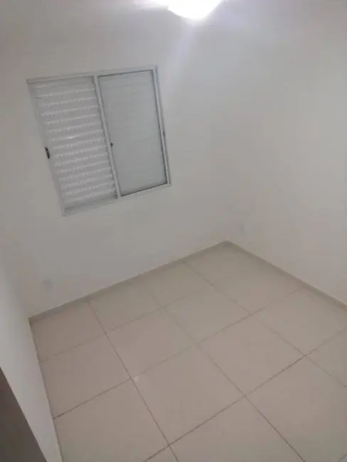 Foto 5 de Apartamento com 2 quartos para alugar, 48m2 em Vila Guedes, São Paulo - SP