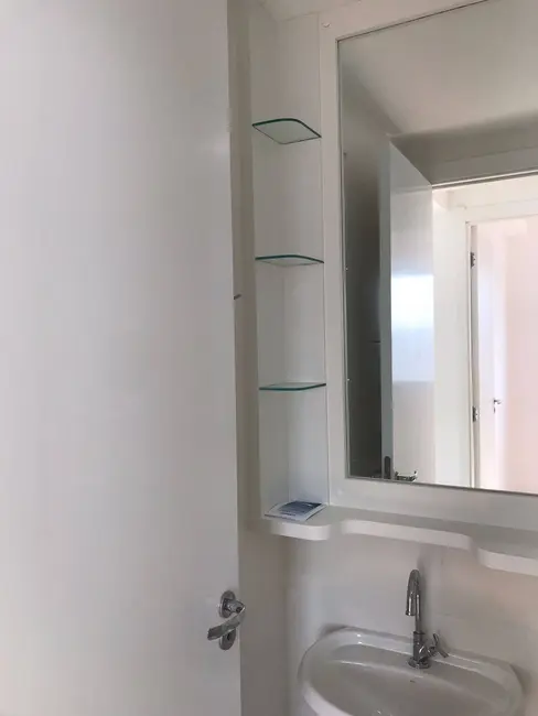 Foto 4 de Apartamento com 2 quartos para alugar, 35m2 em Bom Retiro, São Paulo - SP