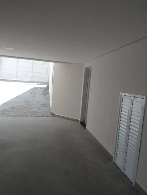 Foto 5 de Sobrado com 3 quartos à venda, 200m2 em Vila do Conde, Barueri - SP