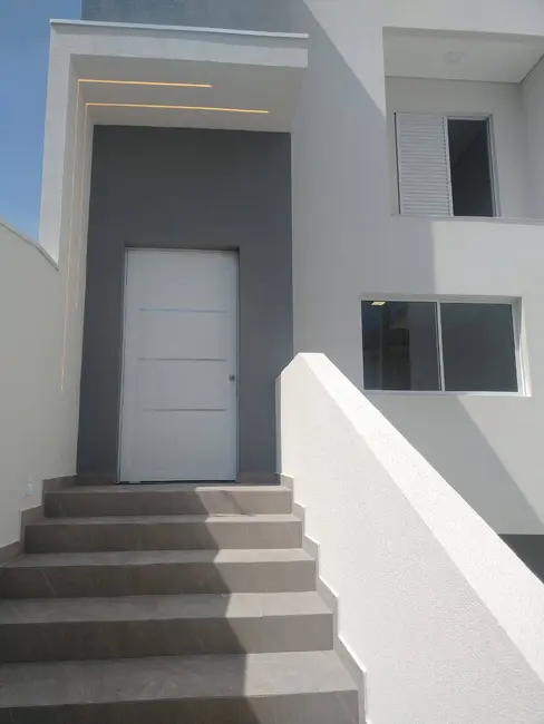 Foto 1 de Sobrado com 3 quartos à venda, 200m2 em Vila do Conde, Barueri - SP