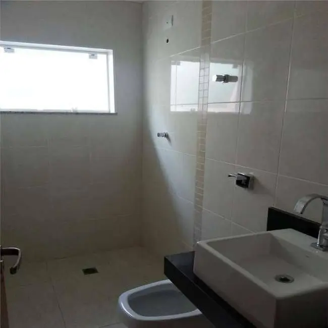 Foto 6 de Sobrado com 3 quartos para alugar, 190m2 em Vila Pereira Barreto, São Paulo - SP