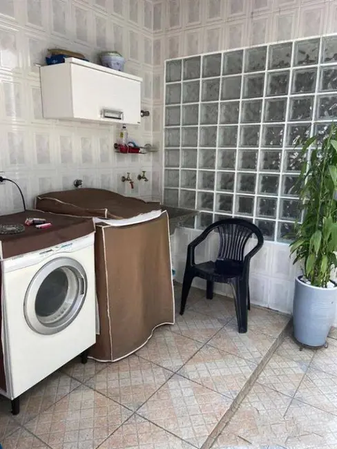 Foto 3 de Casa com 5 quartos à venda, 300m2 em Canindé, São Paulo - SP