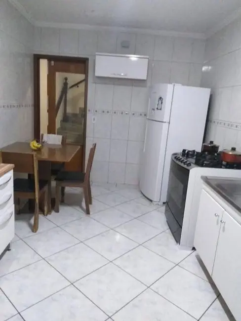 Foto 2 de Casa com 3 quartos à venda, 487m2 em Vila Serralheiro, São Paulo - SP