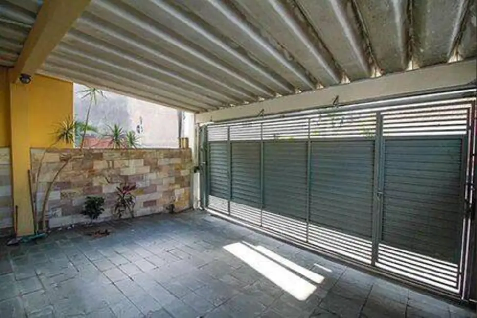 Sobrado com 4 quartos à venda, 300m2 em Vila Anglo Brasileira, São Paulo - SP - imagem 9 Foto 9 de Sobrado com 4 quartos à venda, 300m2 em Vila Anglo Brasileira, São Paulo - SP