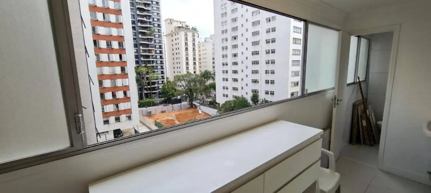 Apartamento com 4 quartos à venda, 180m2 em Higienópolis, São Paulo - SP - imagem 2 Foto 2 de Apartamento com 4 quartos à venda, 180m2 em Higienópolis, São Paulo - SP