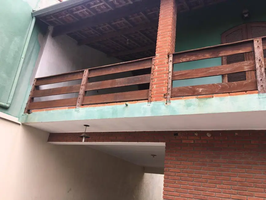 Foto 9 de Casa com 4 quartos à venda, 260m2 em Barueri - SP