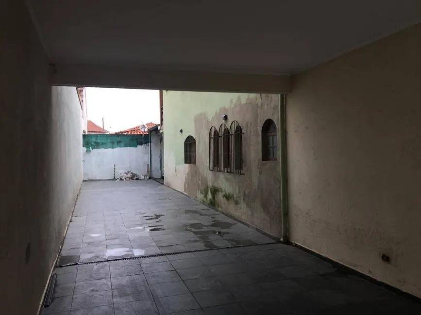Foto 1 de Casa com 4 quartos à venda, 260m2 em Barueri - SP