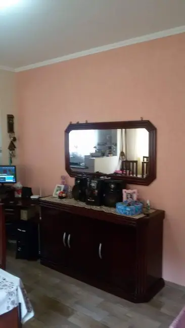 Casa com 3 quartos à venda, 212m2 em Jardim Ipanema (Zona Oeste), São Paulo - SP - imagem 2 Foto 2 de Casa com 3 quartos à venda, 212m2 em Jardim Ipanema (Zona Oeste), São Paulo - SP
