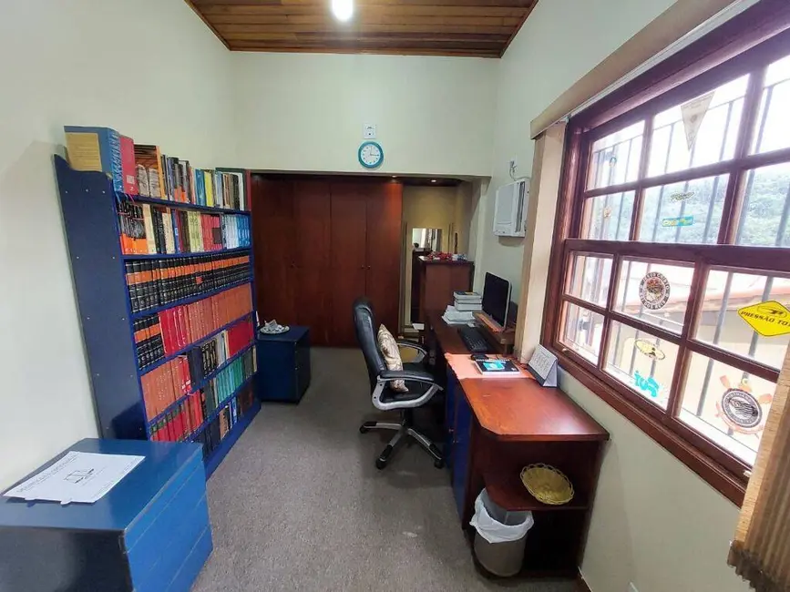 Foto 7 de Casa com 4 quartos à venda, 240m2 em Jardim Pinheiros, São Paulo - SP