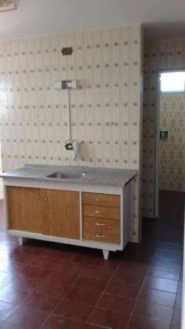 Apartamento com 2 quartos à venda, 52m2 em Conjunto Habitacional Presidente Castelo Branco, Carapicuiba - SP - imagem 4 Foto 4 de Apartamento com 2 quartos à venda, 52m2 em Conjunto Habitacional Presidente Castelo Branco, Carapicuiba - SP