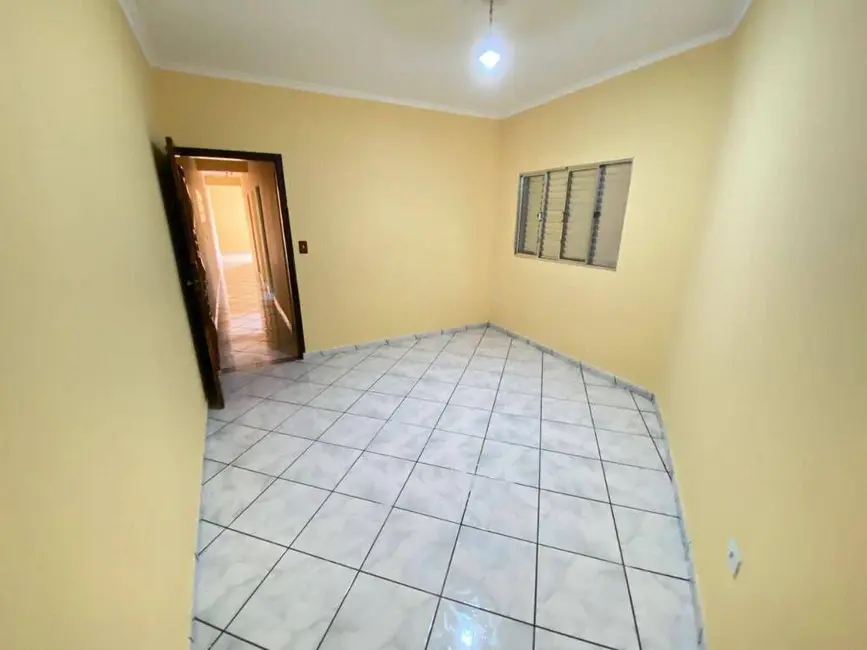 Casa com 4 quartos para alugar, 400m2 em Vila Miriam, São Paulo - SP - imagem 6 Foto 6 de Casa com 4 quartos para alugar, 400m2 em Vila Miriam, São Paulo - SP