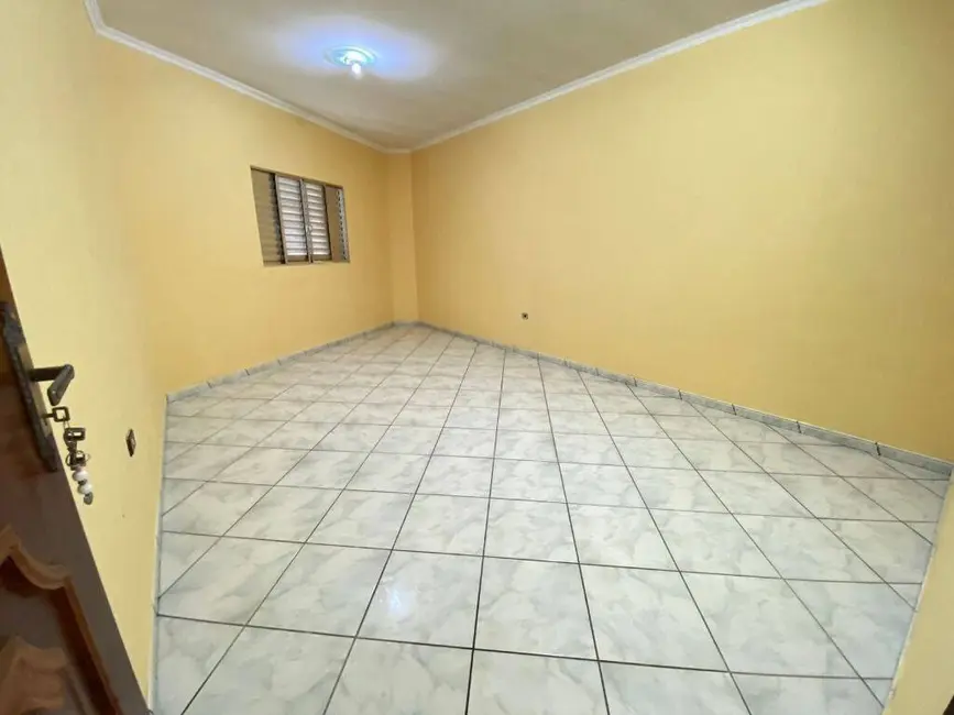 Casa com 4 quartos para alugar, 400m2 em Vila Miriam, São Paulo - SP - imagem 9 Foto 9 de Casa com 4 quartos para alugar, 400m2 em Vila Miriam, São Paulo - SP