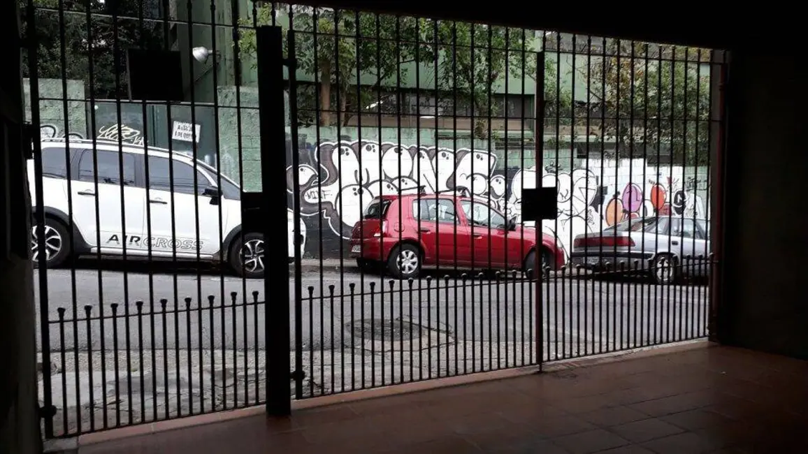 Casa com 14 quartos à venda, 245m2 em Vila Anglo Brasileira, São Paulo - SP - imagem 1 Foto 1 de Casa com 14 quartos à venda, 245m2 em Vila Anglo Brasileira, São Paulo - SP