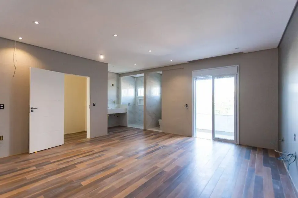 Foto 9 de Casa com 3 quartos à venda em Vila Guedes, São Paulo - SP