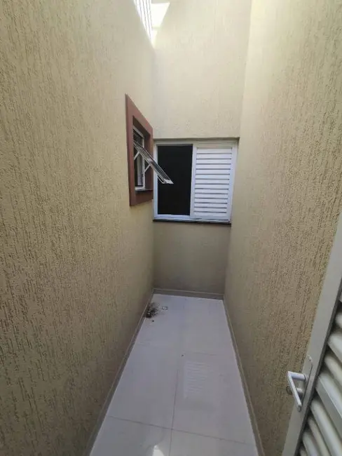 Foto 3 de Casa com 3 quartos à venda em Vila Caiúba, São Paulo - SP