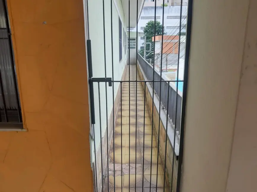 Casa com 2 quartos para alugar em Chora Menino, São Paulo - SP - imagem 8 Foto 8 de Casa com 2 quartos para alugar em Chora Menino, São Paulo - SP