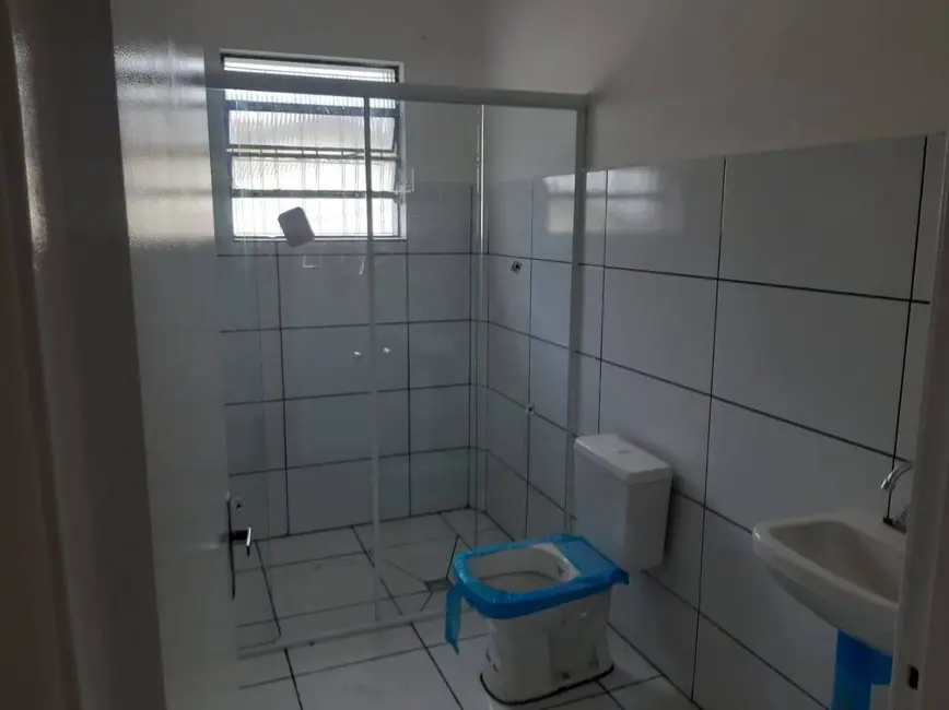 Casa com 2 quartos para alugar em Chora Menino, São Paulo - SP - imagem 4 Foto 4 de Casa com 2 quartos para alugar em Chora Menino, São Paulo - SP