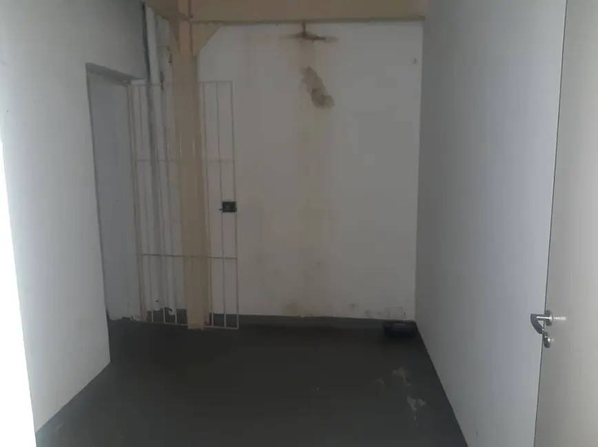 Foto 2 de Armazém / Galpão para alugar em Vila Bandeirantes, São Paulo - SP