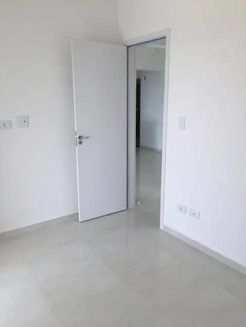 Apartamento com 2 quartos à venda, 80m2 em Caiçara, Praia Grande - SP - imagem 8 Foto 8 de Apartamento com 2 quartos à venda, 80m2 em Caiçara, Praia Grande - SP