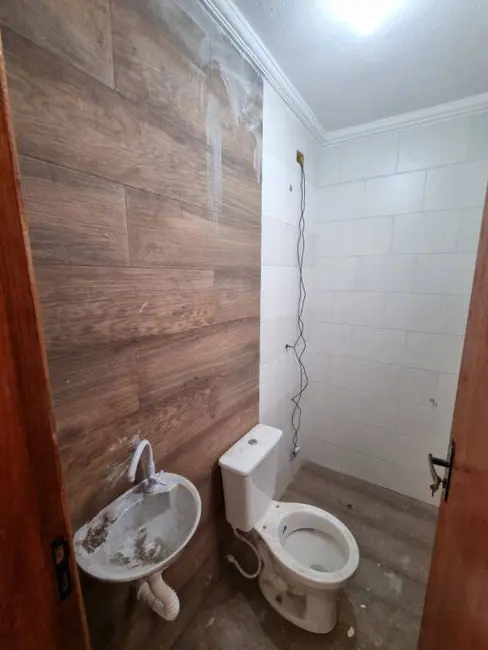 Foto 3 de Casa com 2 quartos à venda em Jardim Alpino, Franco Da Rocha - SP