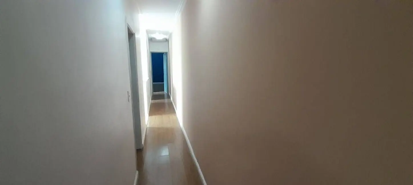 Casa com 3 quartos à venda em Jardim São José (Zona Norte), São Paulo - SP - imagem 8 Foto 8 de Casa com 3 quartos à venda em Jardim São José (Zona Norte), São Paulo - SP