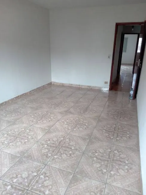 Casa com 2 quartos para alugar em Jardim Santo Elias, São Paulo - SP - imagem 5 Foto 5 de Casa com 2 quartos para alugar em Jardim Santo Elias, São Paulo - SP