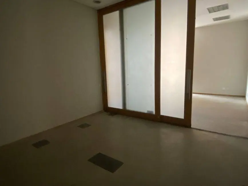 Foto 8 de Sala Comercial à venda e para alugar em Bom Retiro, São Paulo - SP