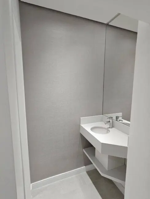 Apartamento com 4 quartos à venda, 210m2 em Higienópolis, São Paulo - SP - imagem 5 Foto 5 de Apartamento com 4 quartos à venda, 210m2 em Higienópolis, São Paulo - SP