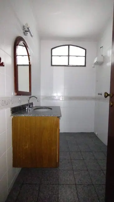 Foto 2 de Casa com 3 quartos para alugar em Vila Madalena, São Paulo - SP