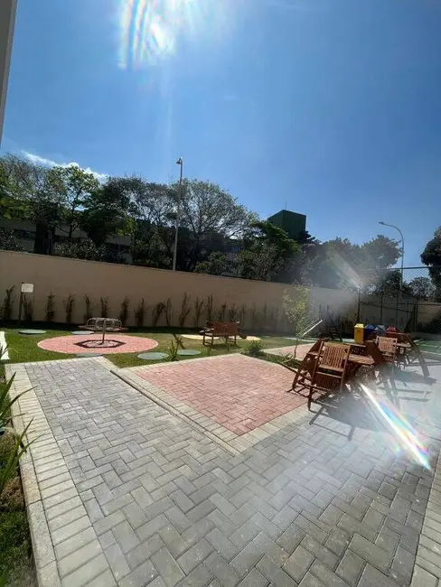 Foto 4 de Apartamento com 2 quartos para alugar, 35m2 em Canindé, São Paulo - SP