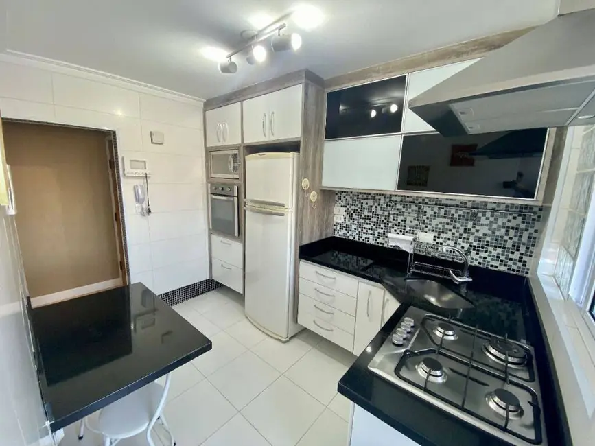 Apartamento com 2 quartos para alugar, 64m2 em Vila Celeste, São Paulo - SP - imagem 9 Foto 9 de Apartamento com 2 quartos para alugar, 64m2 em Vila Celeste, São Paulo - SP