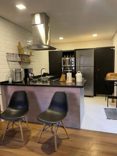 Sobrado com 3 quartos à venda em Jardim Vista Linda, São Paulo - SP - imagem 1 Foto 1 de Sobrado com 3 quartos à venda em Jardim Vista Linda, São Paulo - SP