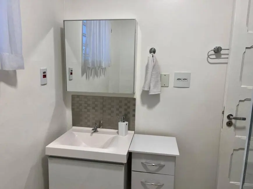 Sobrado com 2 quartos à venda em Pinheiros, São Paulo - SP - imagem 4 Foto 4 de Sobrado com 2 quartos à venda em Pinheiros, São Paulo - SP