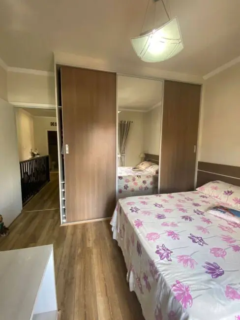 Foto 6 de Casa com 3 quartos à venda, 196m2 em Vila Palmeiras, São Paulo - SP