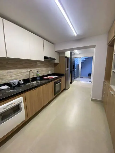 Foto 7 de Casa com 2 quartos à venda e para alugar, 115m2 em Jardim Mangalot, São Paulo - SP