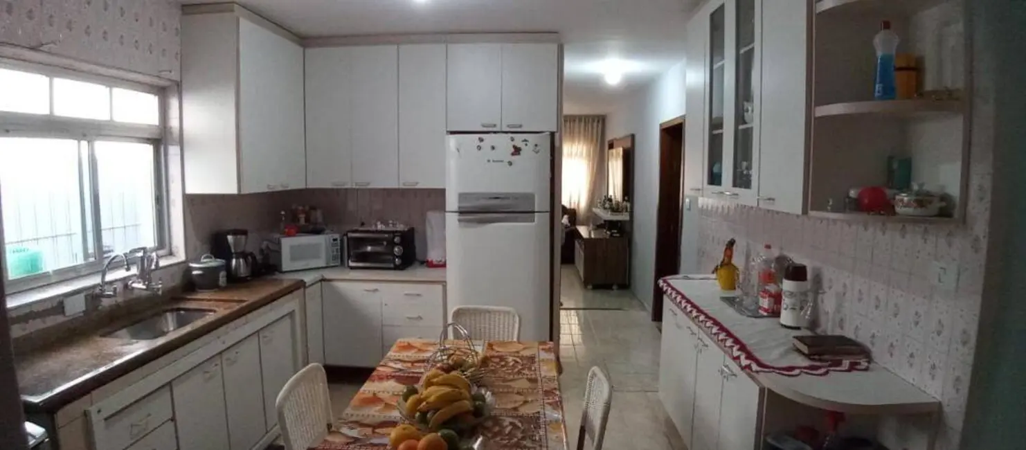 Foto 1 de Sobrado com 3 quartos à venda, 207m2 em Vila Iório, São Paulo - SP