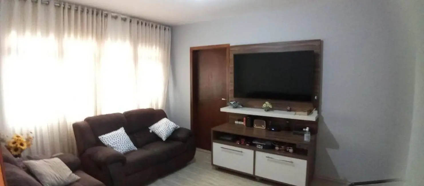 Foto 7 de Sobrado com 3 quartos à venda, 207m2 em Vila Iório, São Paulo - SP