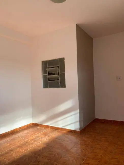 Foto 7 de Casa com 1 quarto para alugar, 48m2 em Vila Iório, São Paulo - SP