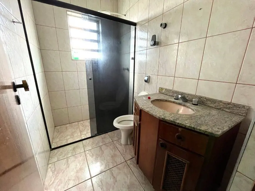 Foto 3 de Sobrado com 5 quartos à venda, 140m2 em Ayrosa, Osasco - SP