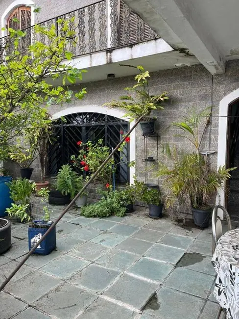 Sobrado com 3 quartos à venda e para alugar, 150m2 em Parque Casa de Pedra, São Paulo - SP - imagem 5 Foto 5 de Sobrado com 3 quartos à venda e para alugar, 150m2 em Parque Casa de Pedra, São Paulo - SP