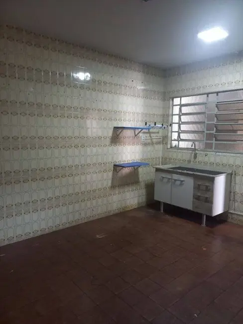 Foto 5 de Casa com 2 quartos para alugar, 250m2 em Vila Pereira Barreto, São Paulo - SP