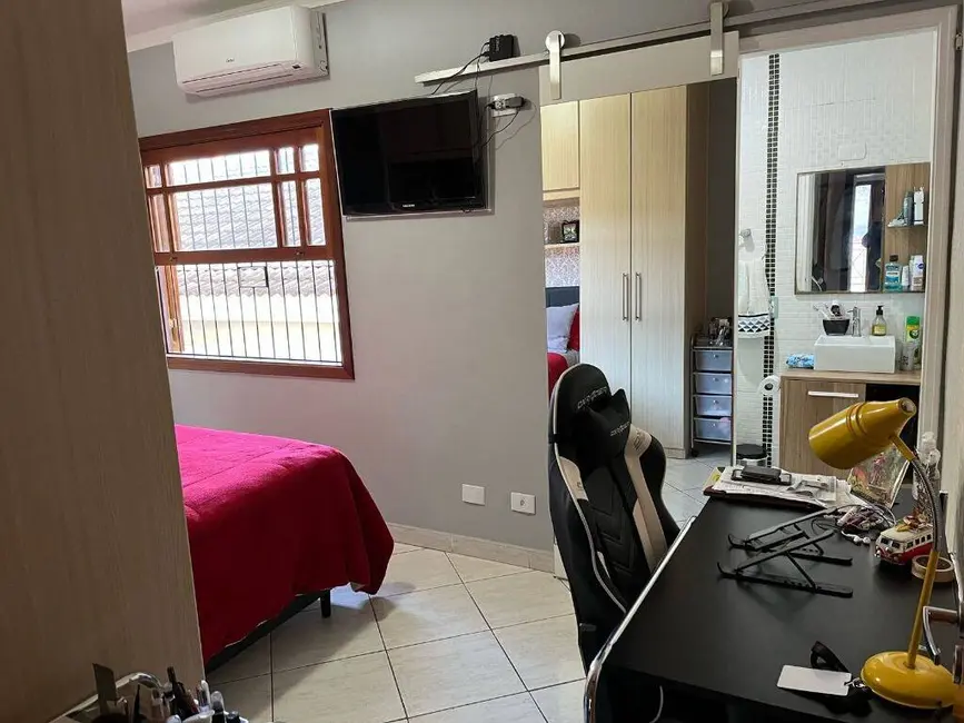 Sobrado com 3 quartos à venda, 123m2 em Vila Mazzei, São Paulo - SP - imagem 9 Foto 9 de Sobrado com 3 quartos à venda, 123m2 em Vila Mazzei, São Paulo - SP