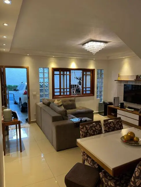 Sobrado com 3 quartos à venda, 123m2 em Vila Mazzei, São Paulo - SP - imagem 4 Foto 4 de Sobrado com 3 quartos à venda, 123m2 em Vila Mazzei, São Paulo - SP