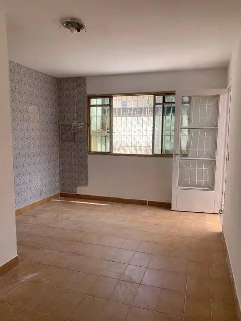 Foto 1 de Sobrado com 2 quartos para alugar, 120m2 em Vila Regina, São Paulo - SP