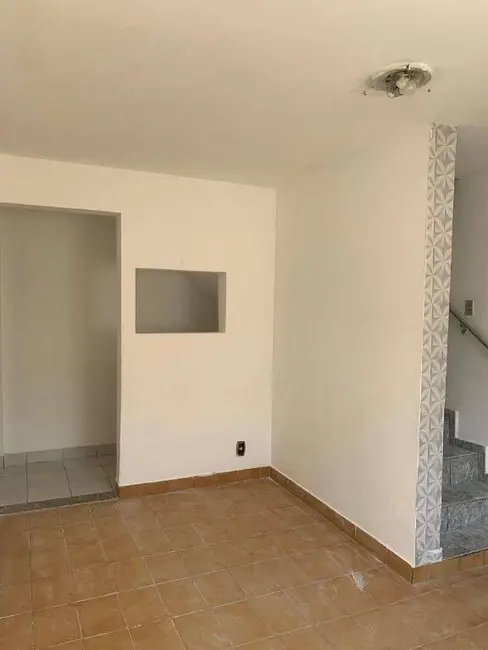 Foto 3 de Sobrado com 2 quartos para alugar, 120m2 em Vila Regina, São Paulo - SP