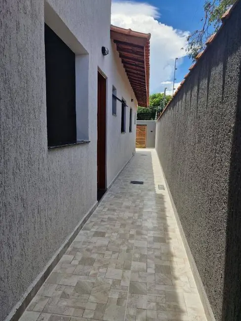 Foto 3 de Casa com 3 quartos à venda, 156m2 em Itanhaem - SP