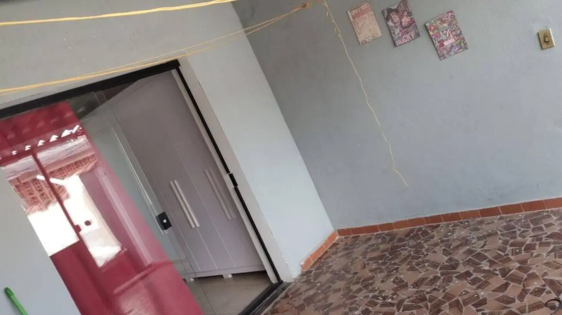 Sobrado com 2 quartos à venda, 125m2 em Vila Medeiros, São Paulo - SP - imagem 2 Foto 2 de Sobrado com 2 quartos à venda, 125m2 em Vila Medeiros, São Paulo - SP