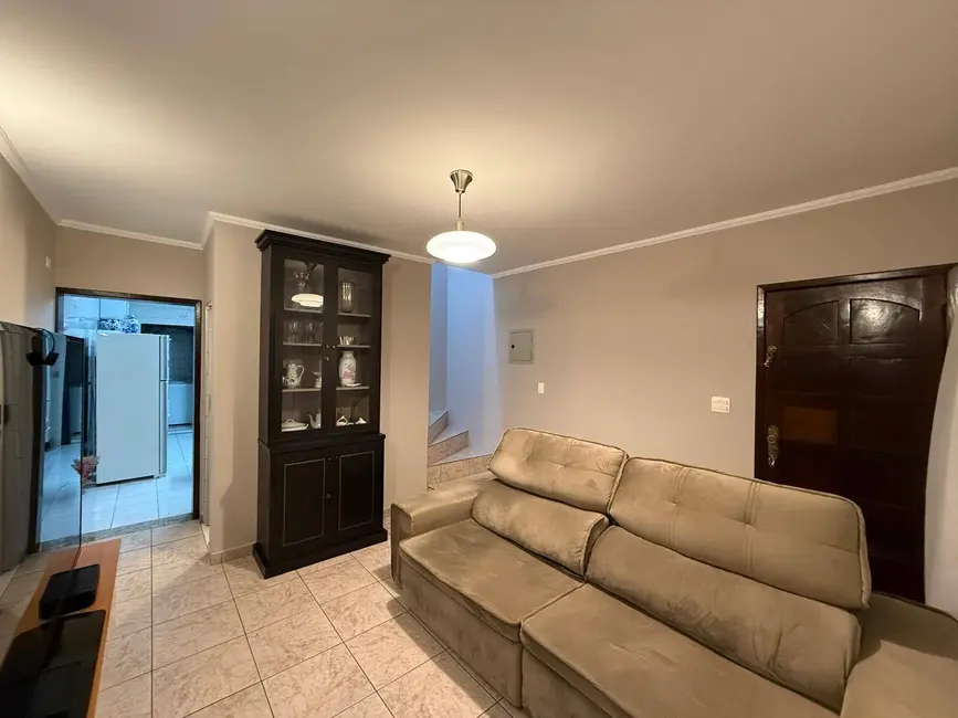 Foto 1 de Sobrado com 3 quartos à venda, 181m2 em Vila Serralheiro, São Paulo - SP